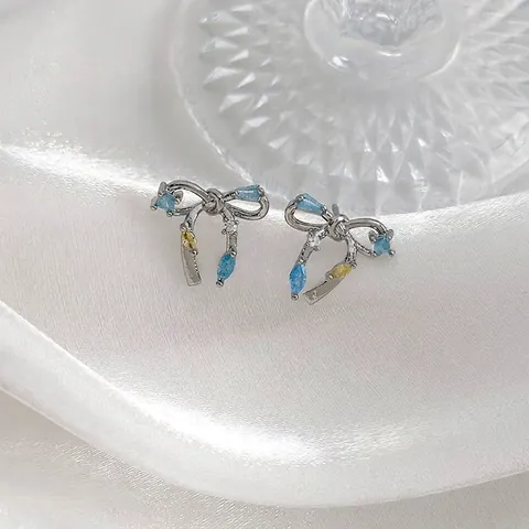 Boucles d'oreilles Puces Nœud en Zirconia Bleu Jaune Boucle d'oreille Nœud de Ruban en Cuivre pour Femmes Style Coréen Doux Élégant Bijoux de Mode