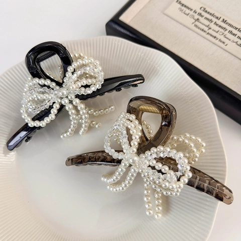 Elegant Bow Artificial Pearl Acrylic Hair Claw For Women Korean Style Rhinestone Hair Clip Sweet Headwear Accessories