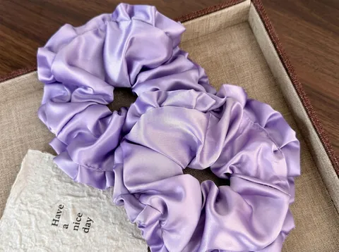 Grands Chouchous en Satin Violet Pour Femmes Style Balletcore Élastiques Cheveux Plissés Texture Satin Élégants Accessoires Quotidien