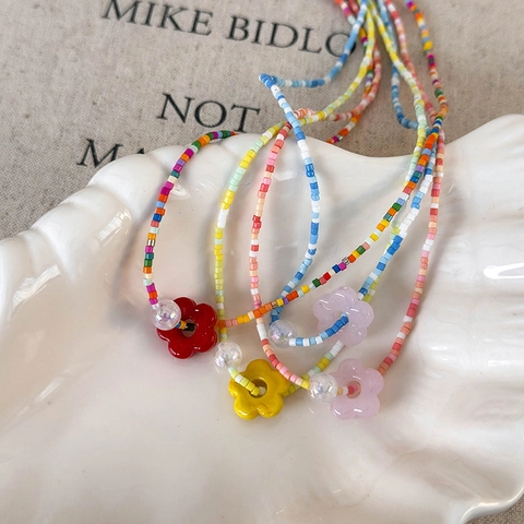 Sweet Handmade Resin Beaded Flower Choker Necklace Iridescent Artificial Pearl Floral Pendant Jewelry For Women Girls