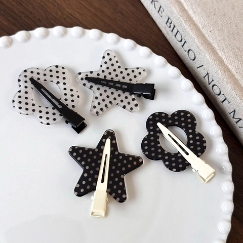 Pince à Cheveux Douce en Acrylique à Pois Noir et Blanc pour Femmes Fleur Étoile Bec de Canard Style Coréen Accessoire