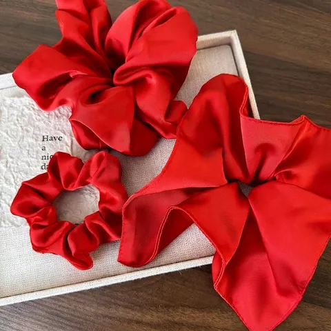 Coletero de Satén Rojo Vintage Elegantes Gomas de Pelo Oversize de Tela Brillante Soporte para Coleta para Mujer Accesorios para el Cabello