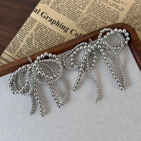 Elegante Strik Schoen Charms Met Kunstparel En Zilveren Kralen Kwastje DIY Veters Decoratie Voor Sneakers Vrouwen Accessoires