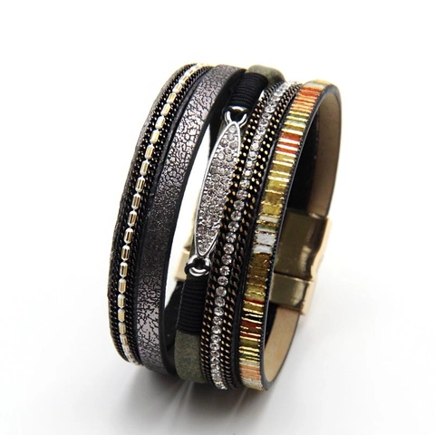 Bracelet Enveloppant Multicouche Tressé en Cuir Artificiel Bohème pour Femme Fermoir Magnétique en Alliage et Strass Bijoux Vintage