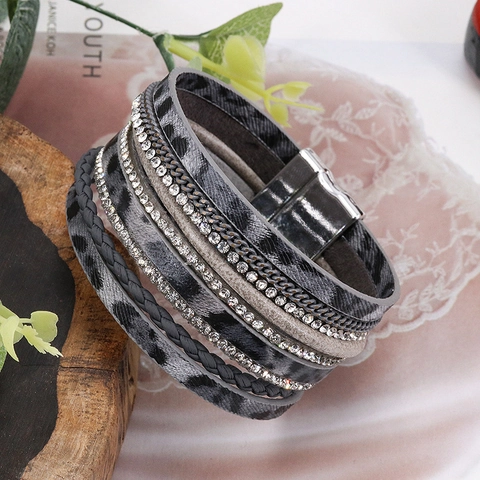 Bohemian Multi Layer Alloy Leopard Print PU Leather Rhinestone Magnetic Buckle Wrap Bracelet For Women Daily Fashion Jewelry