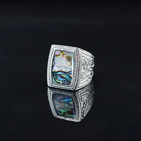 Anello con Sigillo da Uomo in Acciaio al Titanio Vintage Quadrato Incastonato con Conchiglia di Abulone Incisione in Rilievo