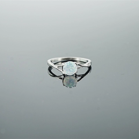 Vintage Titanium Steel Twisted Band Ring With Round White Blue Opal Stone For Women Minimalist Retro Fashion Jewelry Ring