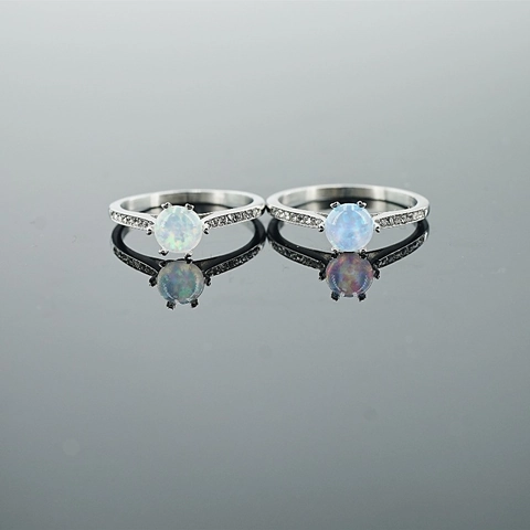 Vintage Titanium Steel Artificial Opal Ring For Women Niche Design Cross Pattern Rhinestone Geometric Finger Ring Jewelry
