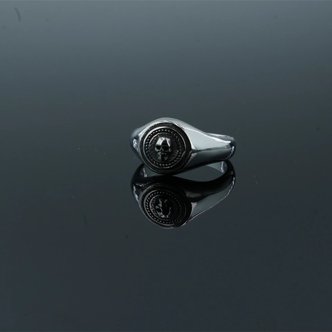 Anello con Sigillo a Teschio Vintage in Acciaio al Titanio Acciaio Inossidabile Punk Gotico per Uomo Donna Gioielli Retro Hip Hop