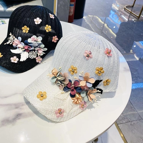 Berretto da Baseball da Donna in Maglia a Rete con Fiori 3D Traspirante Traforato con Visiera Strass Protezione Solare Moda Cappello Estivo