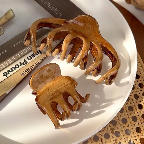 Vintage Wood Grain Texture Amber Hair Claw Clip For Women Korean Style Acrylic Resin Shark Clip Elegant Hair Accessories Set
