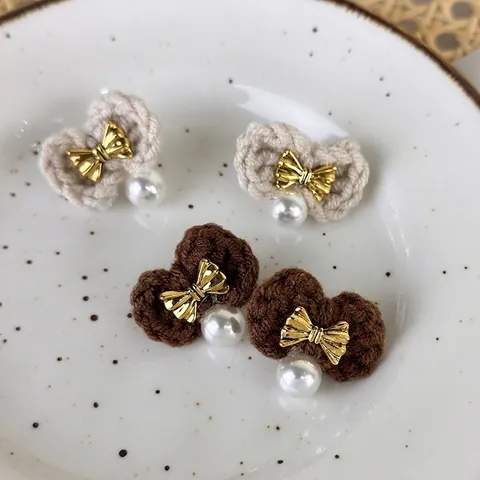 Sweet Autumn Winter Handmade Woolen Knitted Bowknot Artificial Pearl Stud Earrings Alloy Retro Forest Style Jewelry For Women