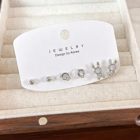 Koreanischer Stil Kupfer Hase Planet Runde Ohrstecker Strass Künstliche Perle Tier Ohrschmuck Für Damen