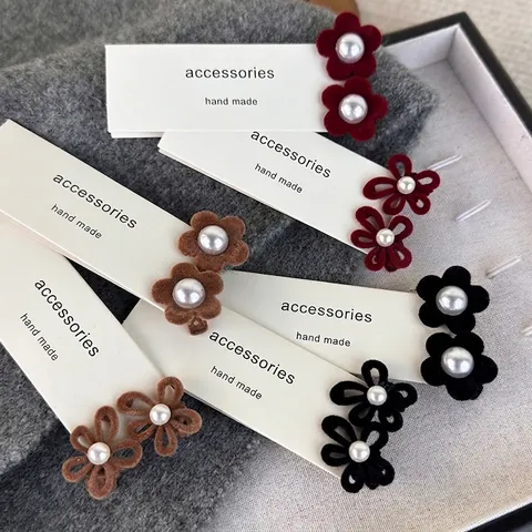 Elegante Fermaglio per Capelli a Fiore Floccato Con Perla Artificial Sintetica Lega Becco d'Anatra Donna Autunno Inverno Accessori Capelli