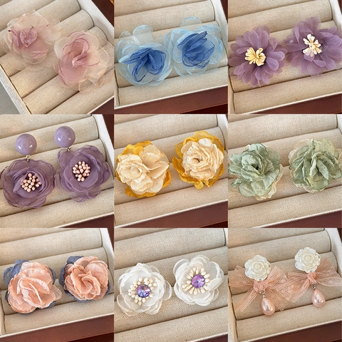 Orecchini a Fiore in Gaze in Stile Coreano Dolce per Donna Orecchini a Bottone Floreali Fatti a Mano Con Perle Artificiali Gioielli