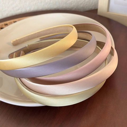 Diadema Acolchada de Satén de Color Sólido Elegante Minimalista Antideslizante Aro para el Cabello Tocado de Moda para Mujer