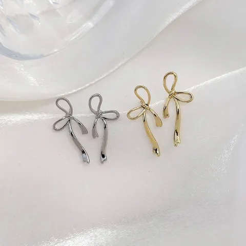 Mode Minimalistische Koperen Strik Oorknopjes Voor Dames Elegante Goud Zilver Kleur Lint Knoop Oorknopjes Sieraden Cadeau