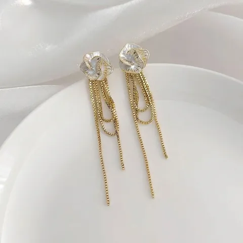 Franse Camellia Bloem Kwastje Oorbellen Voor Vrouwen Elegante Gouden Legering Kunstparel Lange Drop Temperament Sieraden Cadeau