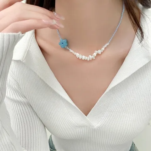 Dulce Collar de Cuentas de Flor Azul Perla de Agua Dulce Concha para Mujer Joyería Bohemia de Playa de Verano Cadena Ajustable