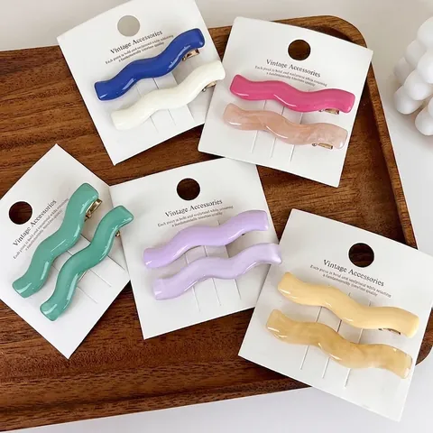 Vintage Französisch Acryl Harz Wellige Haarklammern Für Damen Bunte Geometrische S-Förmige Entenschnabel Clips Süße Haarspangen