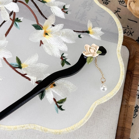Vintage Wooden Hair Stick Elegant Lily Of The Valley Flower Tassel Artificial Pearl Hair Pin New Chinese Hair Jewelry