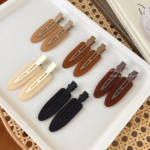 Damen Matte Harz Metall Entenschnabel Haarclips Herbst Winter Braun Kaffee Nahtlose Seitenknall Haarnadel Haarschmuck