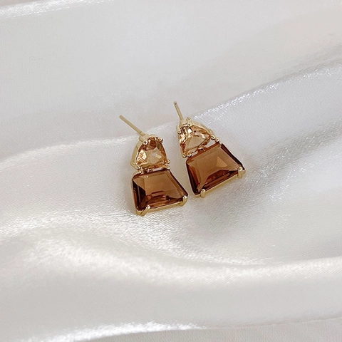 Vintage Französischer Stil Karamellbraun Kristall Ohrstecker Geometrisches Dreieck Trapez Vergoldete Kupfer Ohrringe Für Damen Eleganter Schmuck
