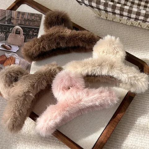 Winter Süße Plüsch Haarklammer Weiches Kunstfell Große Haarkralle Elegant Warm Haarschmuck Für Damen Mädchen Herbst