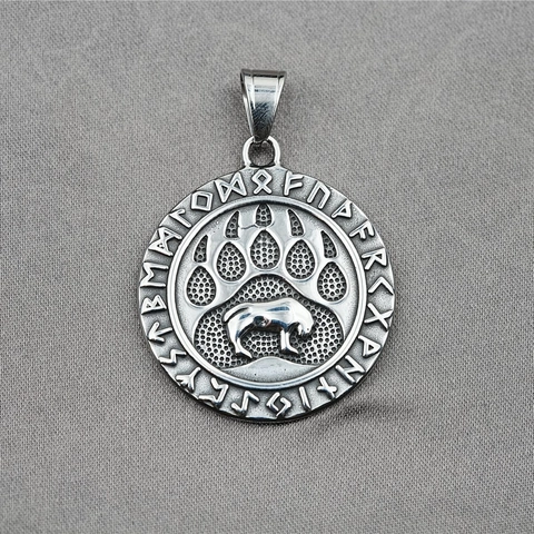 Nordic Viking Bear Paw Pendant Necklace For Men Women Titanium Steel Round Rune Compass Hip Hop Ethnic Jewelry Vintage Silver