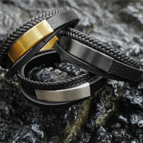 Bracciale Multistrato da Uomo in Pelle Intrecciata Con Placca in Acciaio al Titanio Chiusura Magnetica Gioielli Punk
