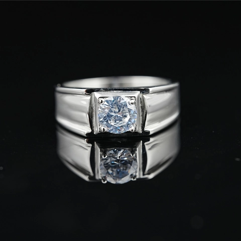 Anillo de Acero de Titanio Vintage con Circonia para Hombre Mujer Incrustado Geométrico Sello Cuadrado Joyería de Moda