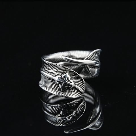 Anello Aperto in Acciaio al Titanio Vintage con Fiore a Croce Gotico Punk Distressed Regolabile Hip Hop Gioielli per Uomo Donna
