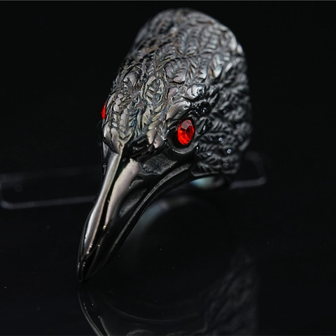 Vintage Stainless Steel Eagle Head Ring For Men Punk Gothic Biker Ring With Red Rhinestone Eyes Retro Animal Finger Jewelry