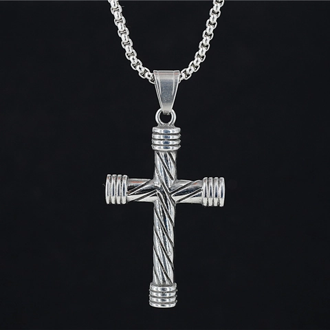 Collier Pendentif Croix Torsadée en Acier Titane Rétro pour Hommes Femmes Argent Style Punk Croix de Câble Bijoux Religieux