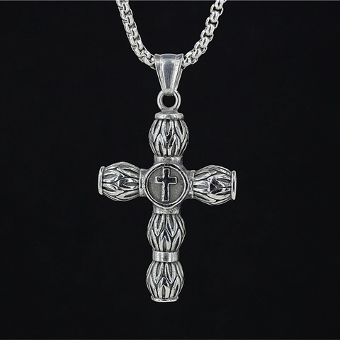 Collier Pendentif Croix Rétro Vieilli pour Hommes Acier Inoxydable Hip Hop Punk Bijoux Cadeau Collier Religieux