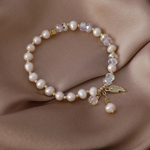Elegantes Süßwasserperle Armband Für Damen Exquisite Kristall Flügel Charm Handgefertigte Gold Legierung Strass Eingelegter Schmuck