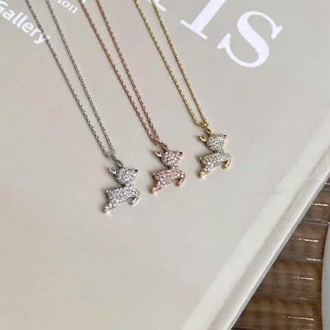 Collana con Ciondolo a Forma di Cervo in Rame con Strass Elegante Catena a Clavicola Regalo di Natale per Donna Gioielli