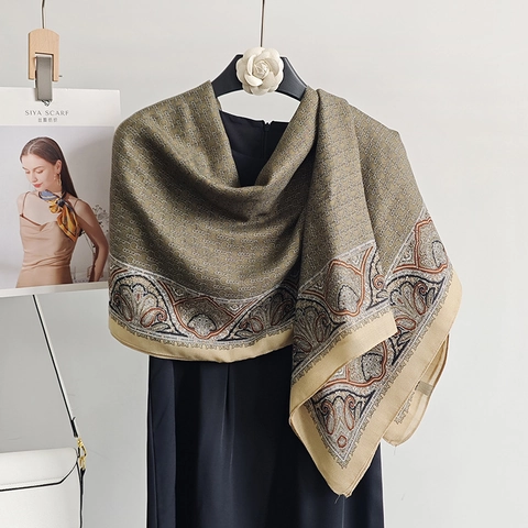 Écharpe Femme Vintage Imprimé Paisley Totem Châle en Polyester Satin Doux Chaud Pashmina pour Voyage Fête