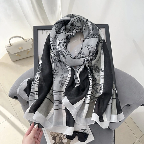 Écharpe à Imprimé Totem Vintage pour Femmes en Polyester Grand Châle de Plage Accessoire de Mode Élégant Écharpe Automne Hiver