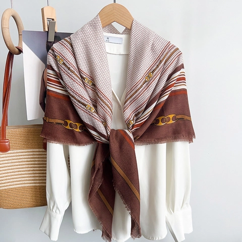 Damen Mode Bedruckt Polyester Vierecktuch Kette Muster Quasten Großer Schal Wrap Für Herbst Winter Casual Pendeln