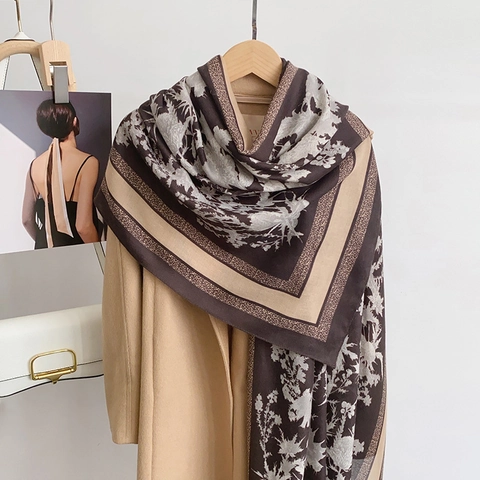 Dames Franse Vintage Botanisch Bloem Bedrukt Sjaal Elegant Lichtgewicht Polyester Omslagdoek Groot Lang Decoratie Accessoire