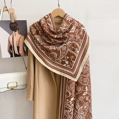 Women Vintage Paisley Print Scarf Large Elegant Shawl Wrap Lightweight Polyester Silk Feel Pashmina For All Seasons Travel Casual