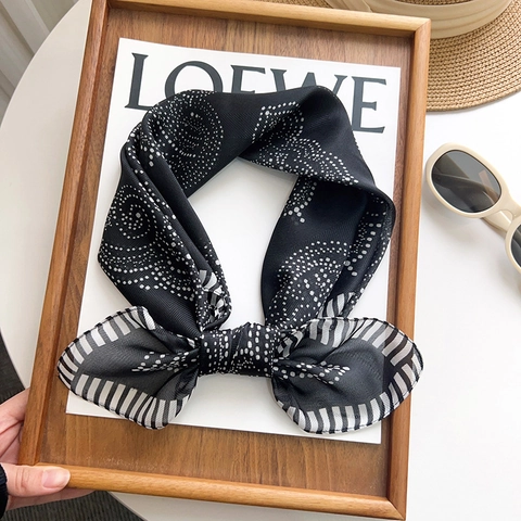 Women Elegant Polka Dot Striped Polyester Satin Square Scarf Silk-Like Neck Scarf Thin Sunscreen Shawl Fashion Accessory