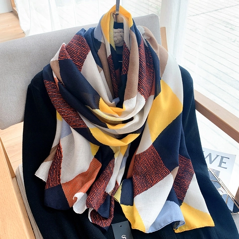 Dames Elegante Geometrische Ruit Bedrukte Sjaal Lichtgewicht Zonbescherming Omslagdoek Polyester Mode Kleurblok Strandsjaal