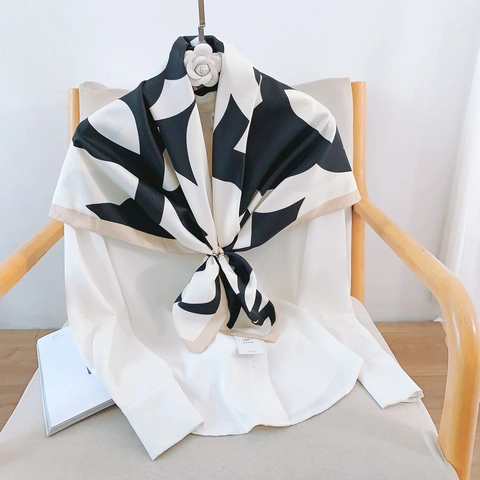 Elegant Camellia Pattern Satin Square Scarf For Women Printed Silk Feeling Headscarf Fashion Large Shawl Neck Scarf Accessory