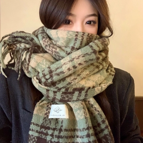 Sciarpa Invernale a Quadri da Donna Calda Spessa Effetto Cashmere Con Nappe Mantella Verde Menta Nero Rosa Blu Lunga