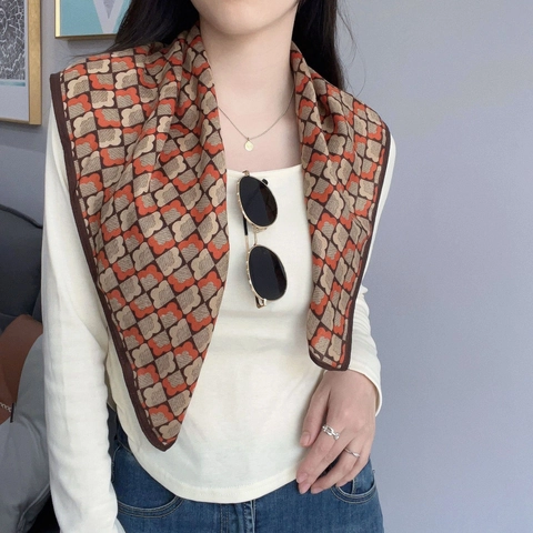Korean Style Women's Small Floral Printed Square Scarf Elegant Gentle Decorative Polyester Shawl Gift For Mother's Day