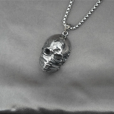 Punk Gothic Masked Skull Pendant Necklace Vintage Titanium Steel Mask Skull Jewelry For Men Women Antique Silver Hip Hop Streetwear Accessory