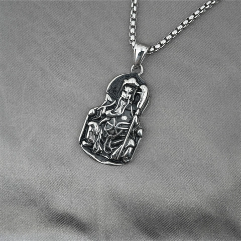 Retro Guan Yu Titanstahl Anhänger Halskette Vintage Hip Hop Krieger Relief Figur Anhänger Religiöser Schmuck Für Herren Damen