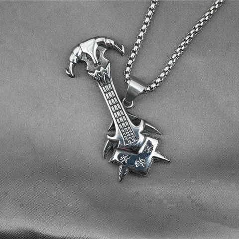 Vintage Stainless Steel Guitar Axe Bull Head Pendant Necklace For Men Retro Rock Punk Hip Hop Chinese Style Jewelry Gift